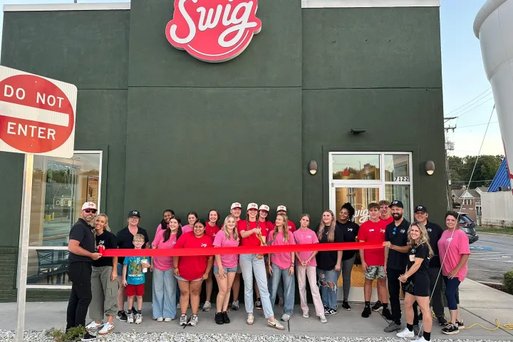 Swig West Hills location
