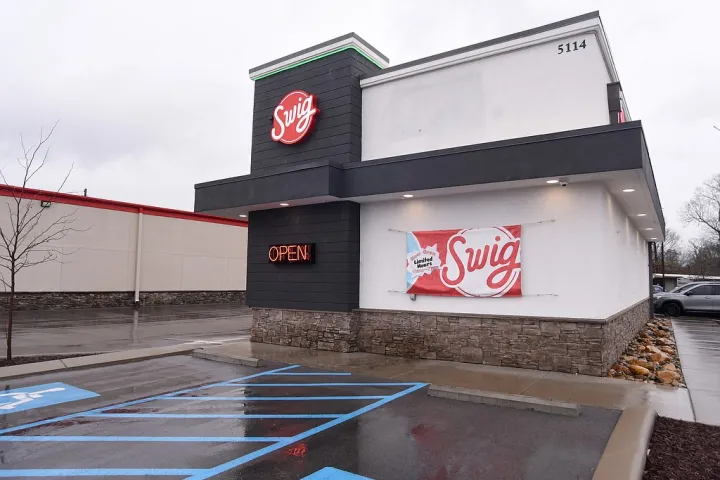 Swig Hixson storefront
